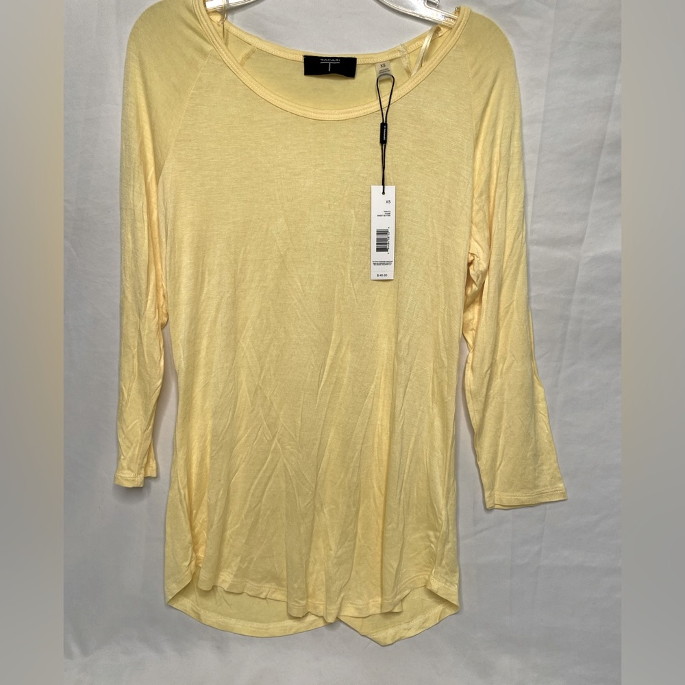 Tahari woman’s long sleeve shirt XS new with tags